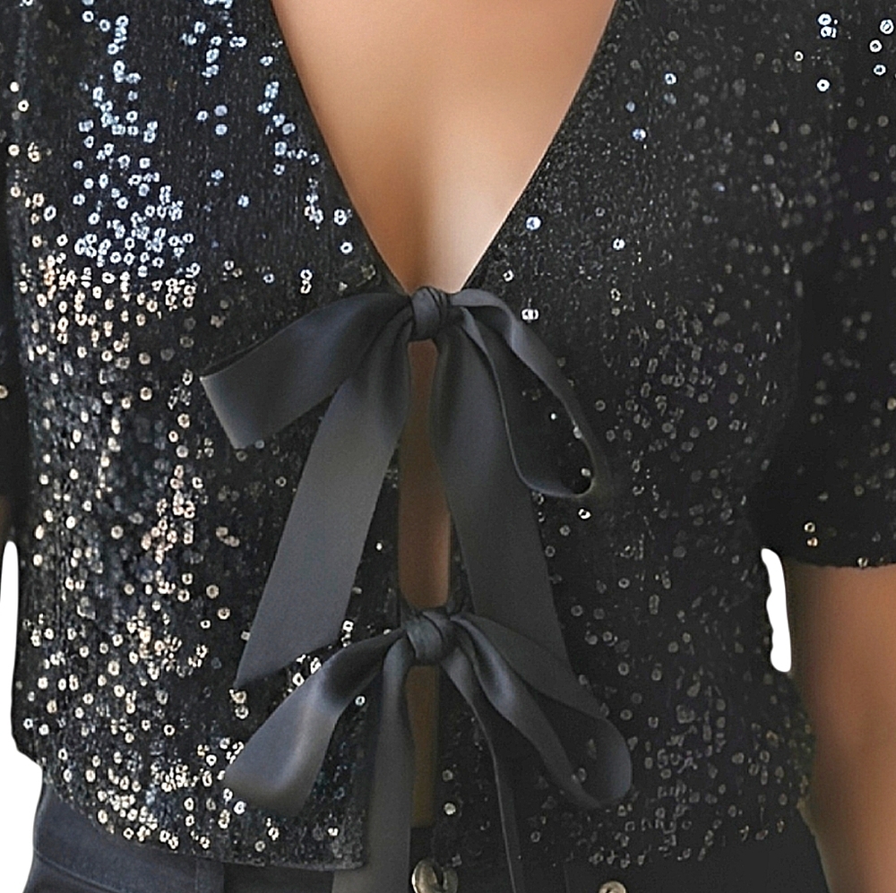 CeCe Short & Flirty Size Small Short Sleeve Black Sequin Crop Top NWT